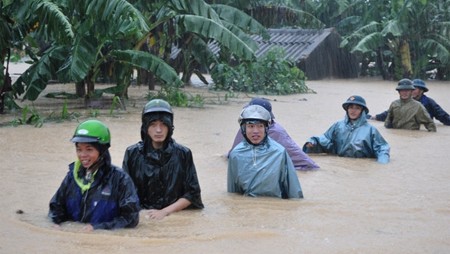 Unen esfuerzos para ayudar a damnificados de tormenta Wutip