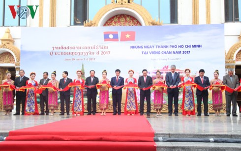 Celebran los Días de Ciudad Ho Chi Minh en la capital de Laos