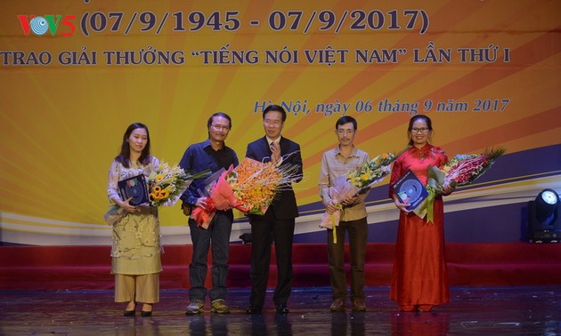 La Voz de Vietnam conmemora el 72 aniversario de su fundación