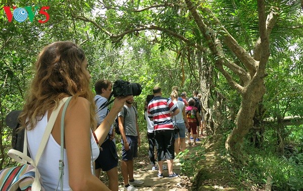 Habitantes de la isla de Thoi Son desarrollan el ecoturismo