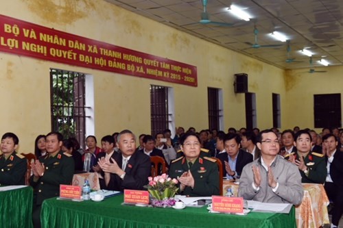 Líderes vietnamitas urgen a resolver oportuna y satisfactoriamente recomendaciones del electorado 