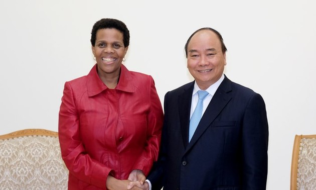  Vietnam y Sudáfrica fortalecen su cooperación multifacética 