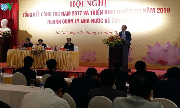 Vicepremier vietnamita urge a optimizar labor estatal sobre religión 