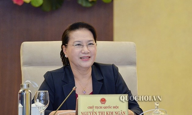 Líder parlamentaria vietnamita urge a implementar objetivos de desarrollo socioeconómico a tiempo 