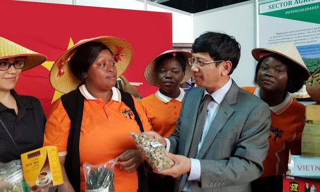 Vietnam participa en la Feria Internacional de Mozambique