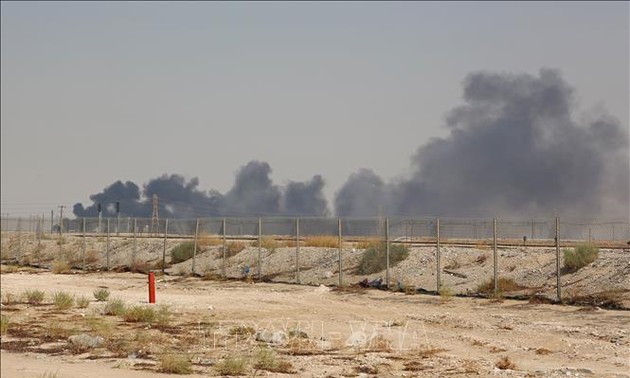 UE advierte de inestabilidad tras ataques contra refinerías de petróleo saudita 