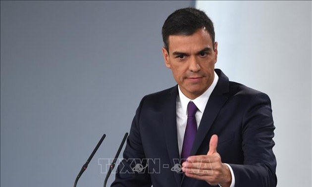 Presidente del Gobierno español anuncia nuevo gabinete