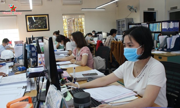 Empresas de Da Nang superan dificultades durante el período de la epidemia del nuevo coronavirus 