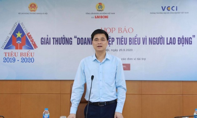 Vietnam honrará a 50 empresas destacadas por su trato a sus trabajadores