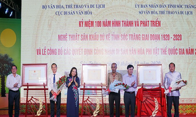 Soc Trang conmemora centenario de creación del arte teatral “Du Ke”