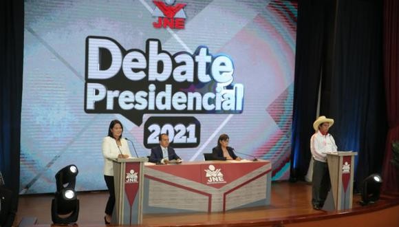 Celebran debate presidencial para la segunda vuelta de las elecciones de Perú