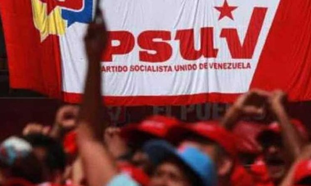 El PSUV celebra elecciones primarias para elegir a sus candidatos de comicios venezolanos