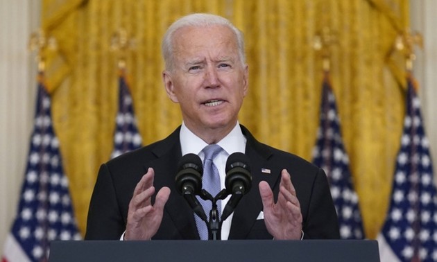 La guerra de Estados Unidos en Afganistán ha terminado, afirmó Biden