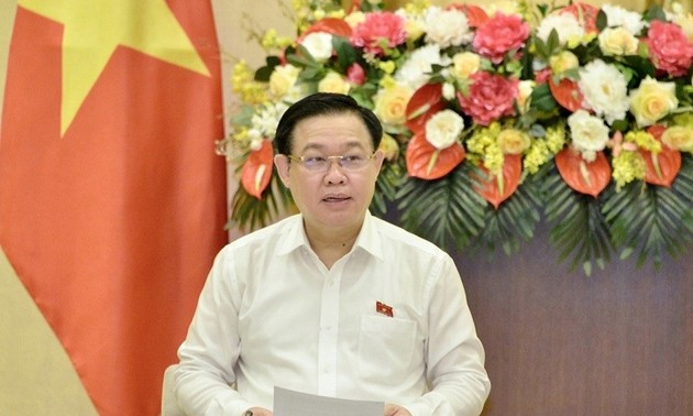 Presidente del Parlamento vietnamita destaca importancia de planificación en el uso de tierras