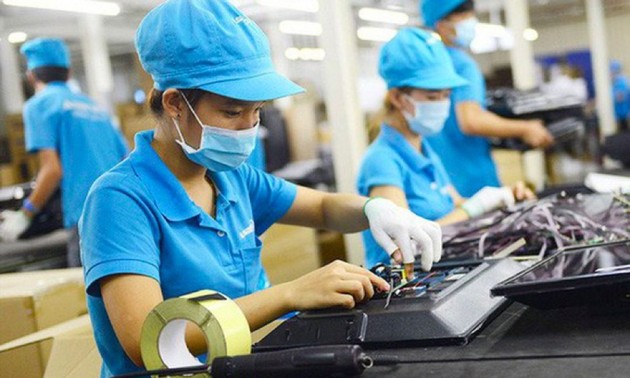 Inversores extranjeros afirman su confianza en la recuperación económica de Vietnam