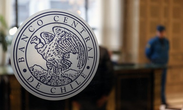 Banco Central de Chile aplica la mayor alza a la tasa de interés en 20 años