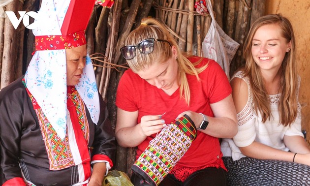 Quang Ninh se apoya en la cultura indígena para el turismo sostenible