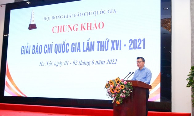Un total de 152 obras clasificadas en ronda final del XVI Premio Nacional de Periodismo de Vietnam
