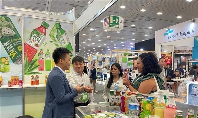 Acercan al mercado latinoamericano productos de bebidas vietnamitas  