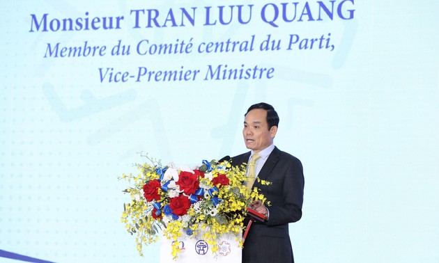 Inauguran XII Conferencia de Cooperación entre localidades de Vietnam y Francia