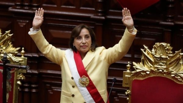 Sondeo revela que 75 % de peruanos rechaza gestión de Boluarte