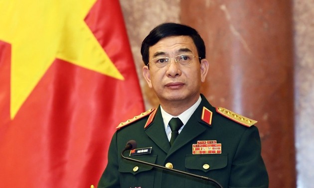  Promueven la cooperación en materia de defensa entre Vietnam e India
