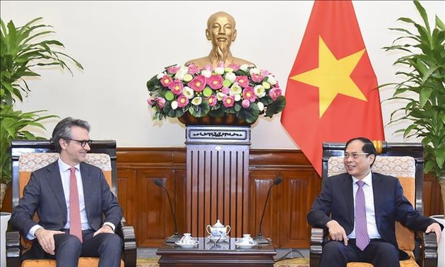 Vietnam aspira a promover las relaciones con la Unión Europea