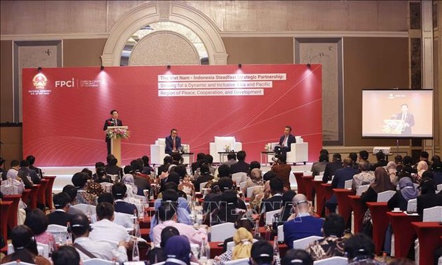 Medios regionales destacan la visita del presidente del Parlamento de Vietnam a Indonesia 