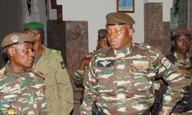 Níger recluta voluntarios contra una posible intervención militar de la CEDEAO
