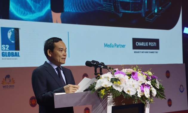 Piden a la aduana vietnamita ser pionera en aplicación de ciencia-tecnología y transformación digital