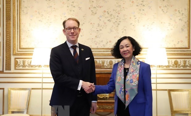 Fortalecen la cooperación multifacética Vietnam-Suecia