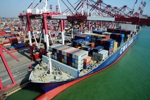 Vietnam’s trade surplus to France hits 2 billion euros in 2013
