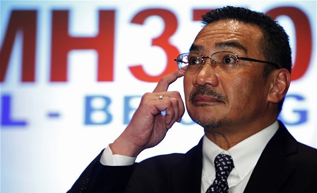 Malaysia calls for international support to find missing plane