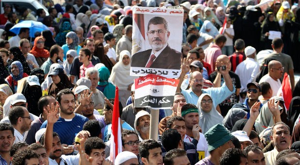 Egypt sees protests supporting Morsi