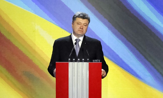 Poroshenko becomes Ukraine’s President 