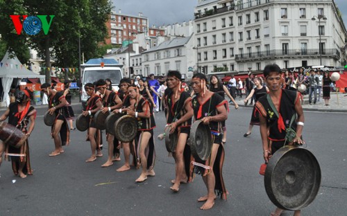  Vietnamese gongs showcased in Paris