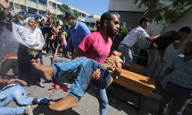 Israel faces criticism for attacking UN school