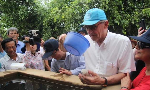 UN Deputy Secretary General inspects drought, saline intrusion in Ben Tre province