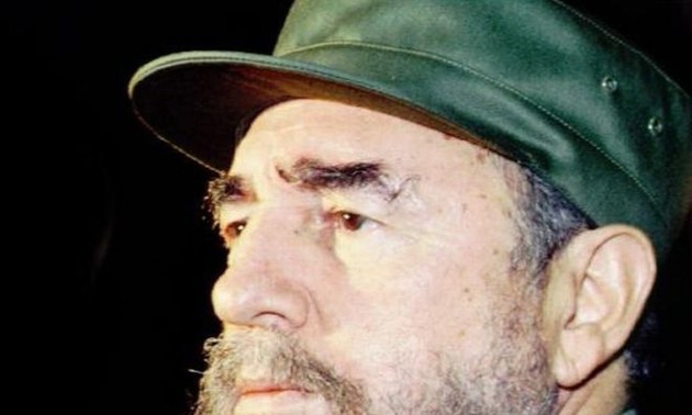Revolutionary legend Fidel Castro dies at 90
