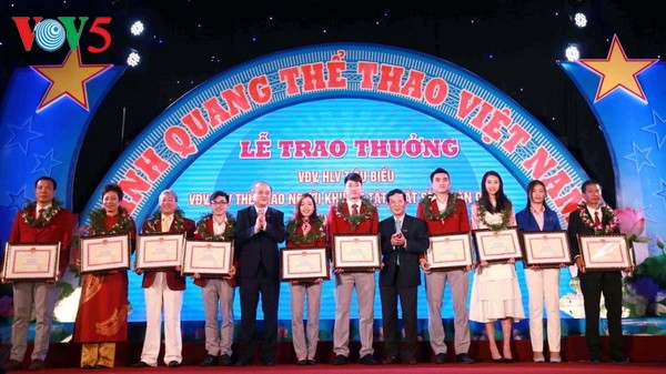 Vietnam’s best sportsmen in 2016 honored