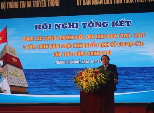 Dissemination of information about Vietnam’s sea, islands reviewed