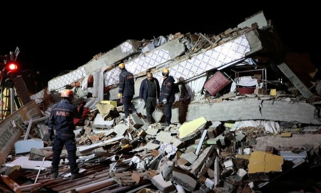 Powerful earthquake jolts eastern Turkey, killing 18