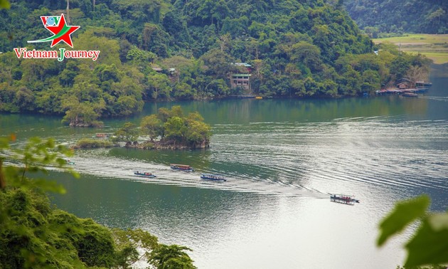 Ba Be lake – a marvel in Vietnam’s northern mountains 
