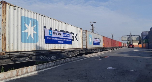 Vietnam operates freight train service to Europe