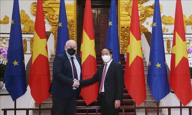EU wants to work more closely with Vietnam in climate change response 