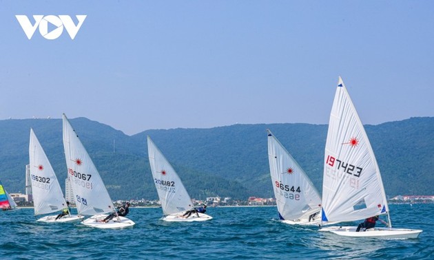 White sails embellish Da Nang beach 