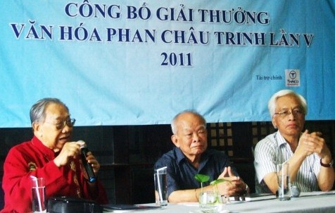 Verleihung des Kulturpreises Phan Chau Trinh 