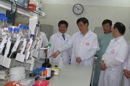 Das Gesundheitsministerium veröffentlicht Anweisung für die Behandlung gegen die Vogelgrippe H7N9