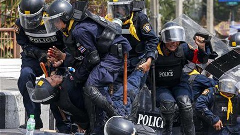 Zivilgericht in Bangkok verbietet Anwendung von Gewalt gegen Demonstranten