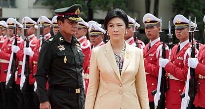 Übergangsregierung in Thailand will mit Armee zusammenhalten